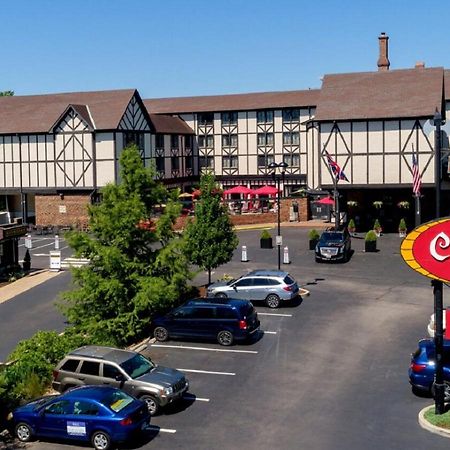 The Cheshire Richmond Heights Exterior foto